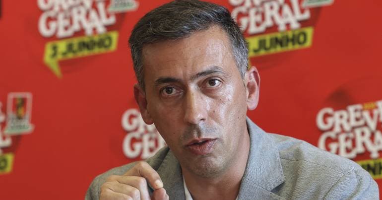 CGTP blames "infiltrated groups" for the disturbances