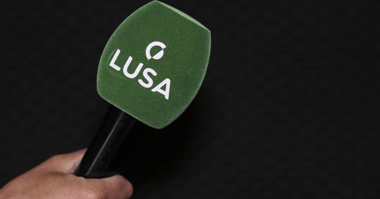 Government renegotiates public service contract with Lusa
