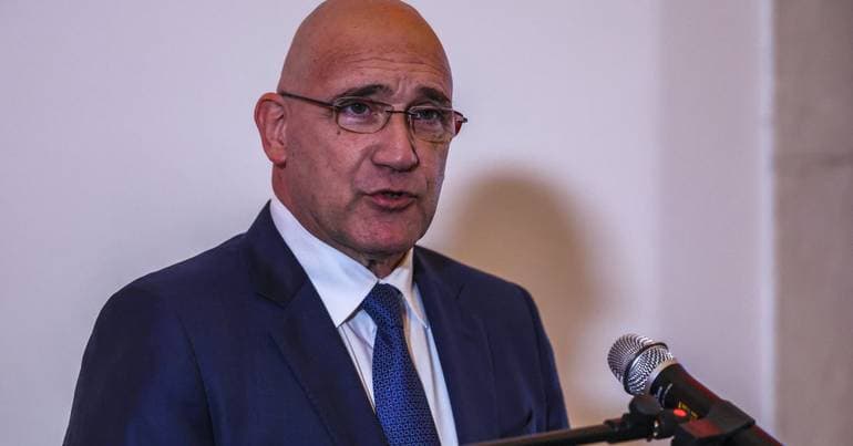 Passos considers Chega's pension reform proposal absurd