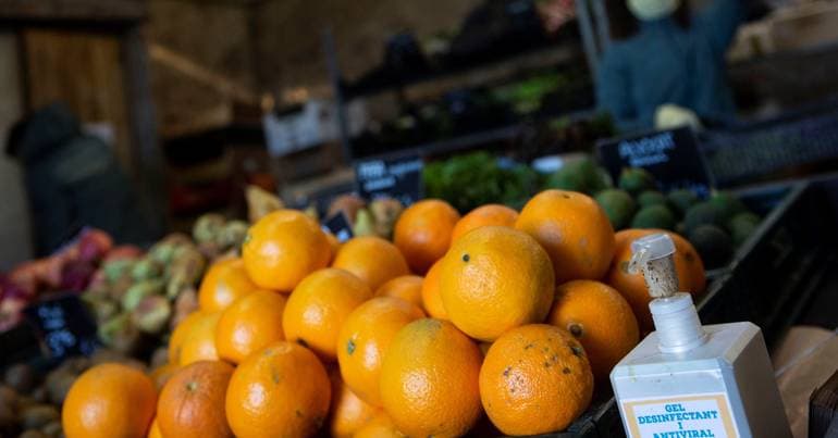 EU agri-food trade surplus falls in 2025