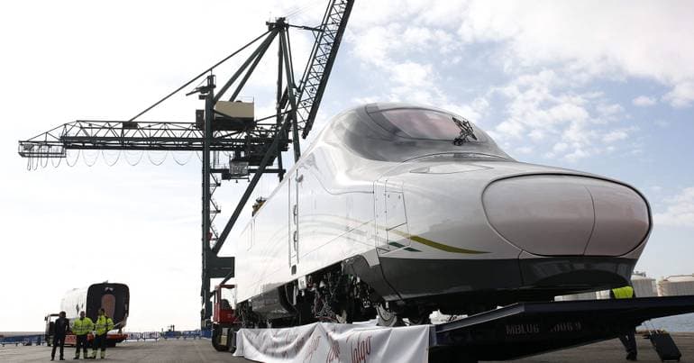 Talgo proposes train with dual gauges to Portugal