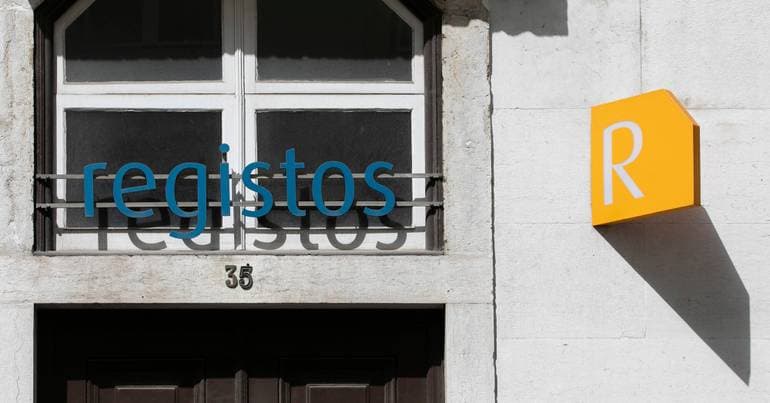 Union accuses Registry and Notary Institute of 'drawer veto' on remote work requests