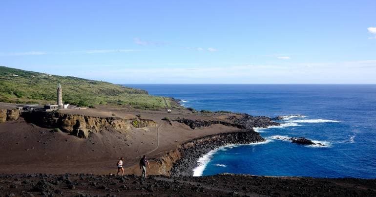 Azores: Volcanic alert level lowered in Furnas