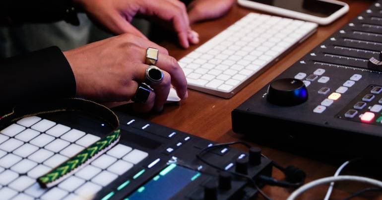 Recorded music market grows 14% in the first half of the year