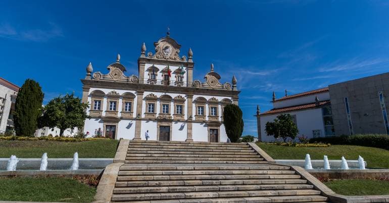 Part of Mirandela left without water after a pipe burst
