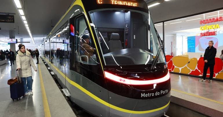 Metro. Strike in maintenance forces reduction of trips