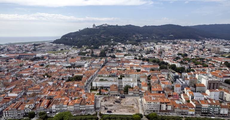 Construction on the new Viana do Castelo market resumes in September