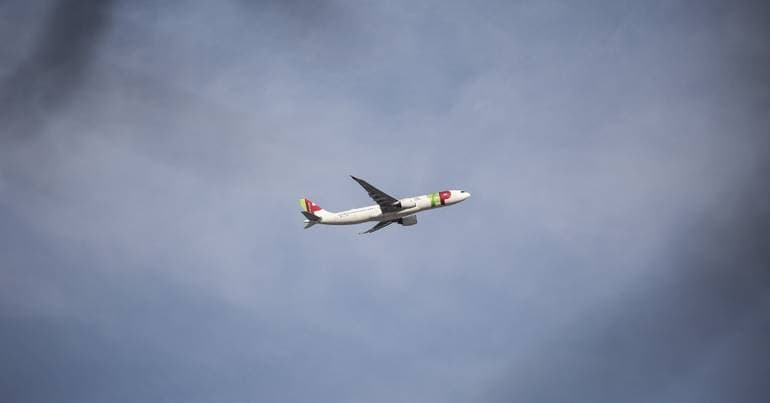 TAP aircraft tail strikes runway at Rome airport