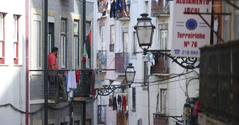 Left criticises "serious setback" in AL regulation