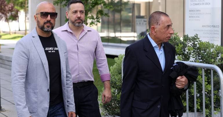 1143. Lawyer criticises "persecution" of Mário Machado