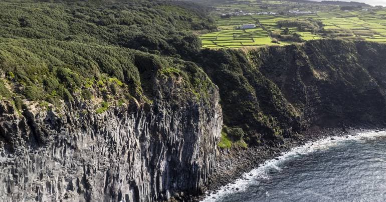 2.7 magnitude earthquake felt on Terceira Island