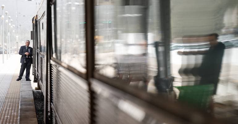 Strike on train bars starting Monday
