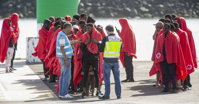 Irregular entries into the EU fall by 40% between January and May