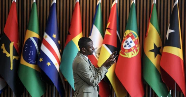 CPLP: Angola and Mozambique without the Orthographic Agreement