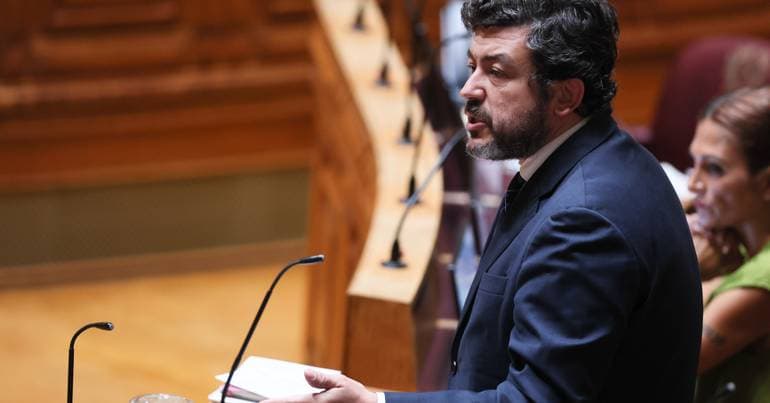 PS challenges Chega to condemn and clarify neo-Nazi links