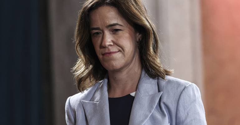 Secretary of State appoints her boss's son at hospital