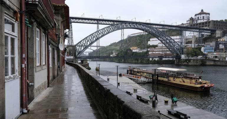 Senior travel passes in Gaia: PS proposal rejected