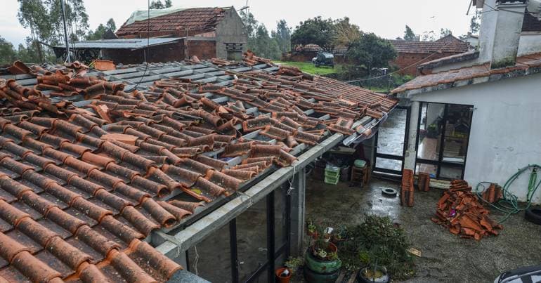 Support for house reconstruction up to 5,000 euros without inspection