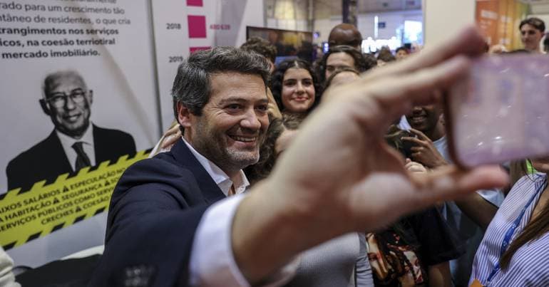 Futurália: Faculty condemns content distributed by Chega