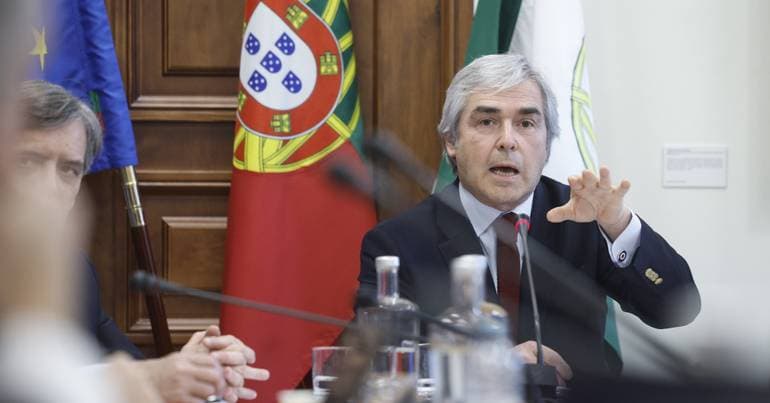 Melo accuses mayor of Leiria of 'not responding'