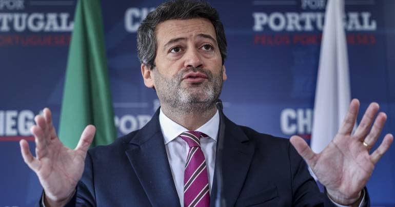 Chega wants to block nationality for those receiving welfare benefits