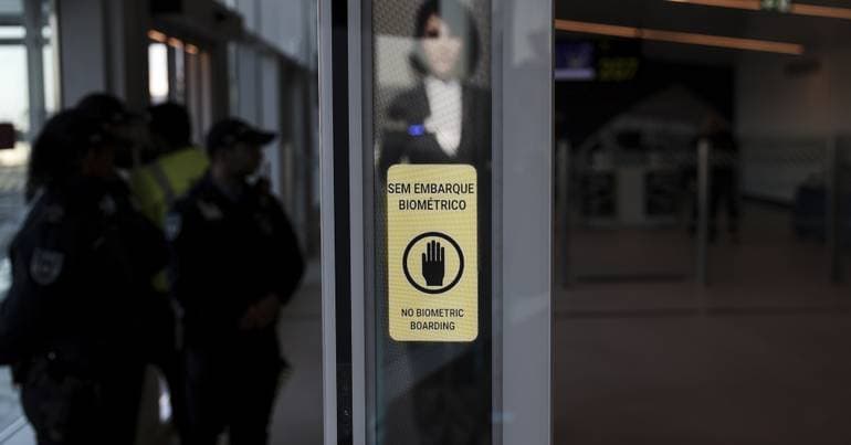 PSP suspends biometrics at airport departures