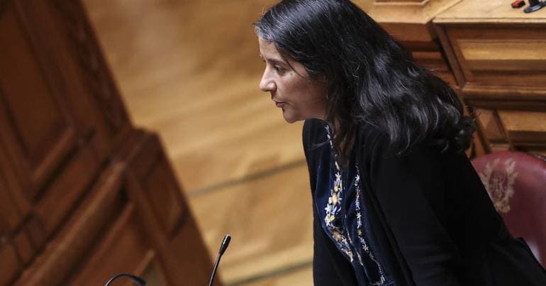 PCP wants municipalities to pronounce themselves on referendum by 2028