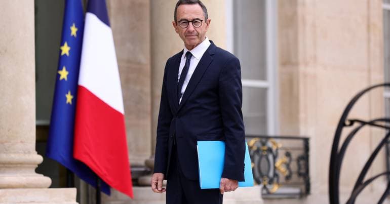 French presidential candidate wants to isolate Spain