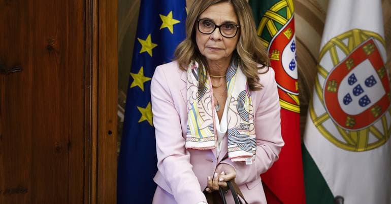 PS/Porto accuses Health Minister of showing "desperation"