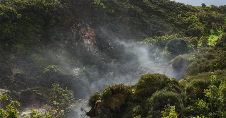 Seismovolcanic alert levels on Terceira lowered to V1