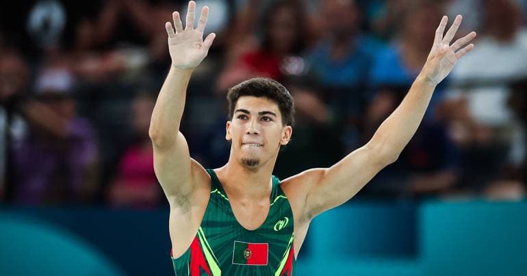Albuquerque takes silver in Arosa on the trampoline