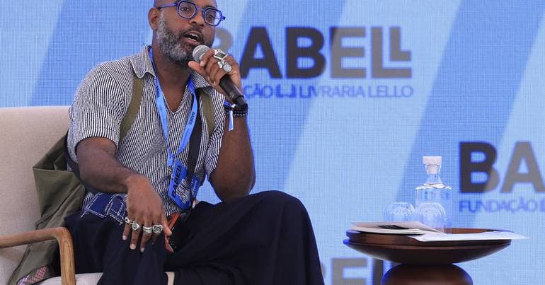From prisoner to poet: Betts brings books to prisons