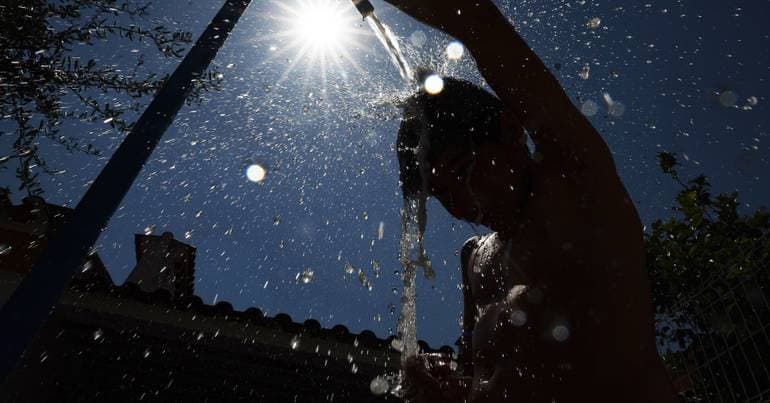 Madeira under orange warning for hot weather
