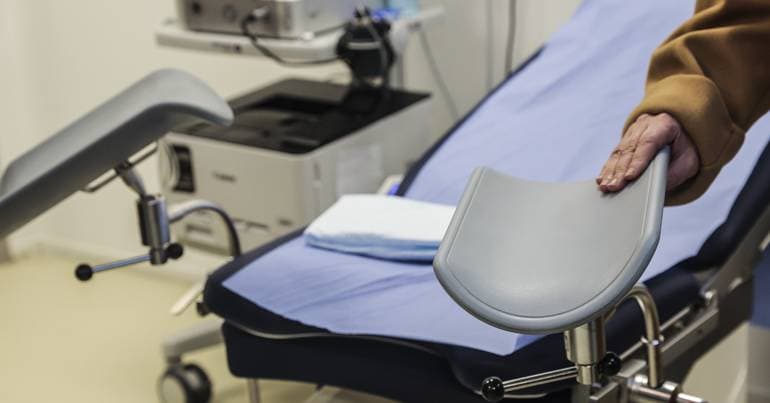 Government warns that hospitals must guarantee abortion services on time
