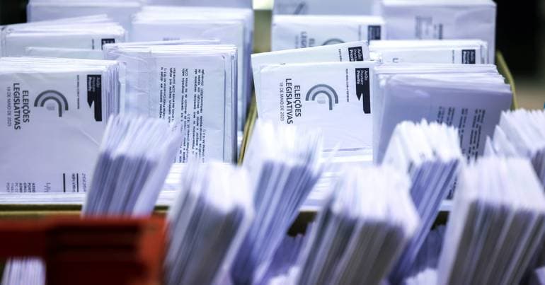 Government willing to improve voting conditions for emigrants