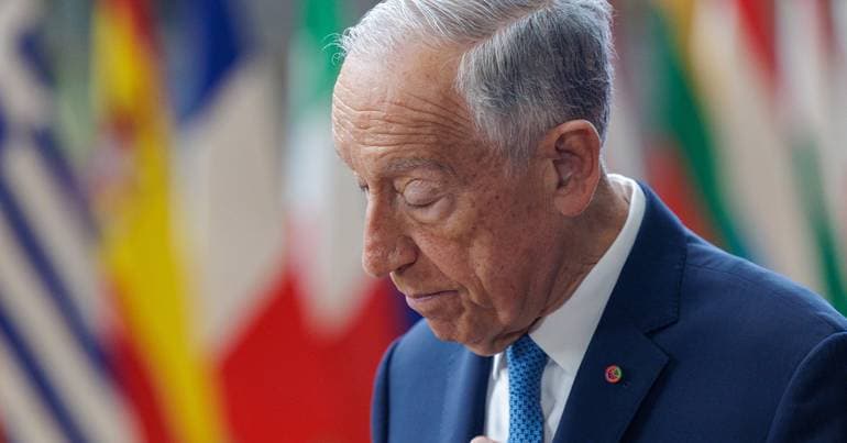 Marcelo kicks off series of talks in school libraries