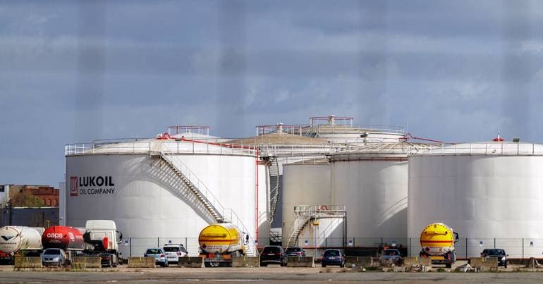 EU spent 27 billion euros extra on fuel