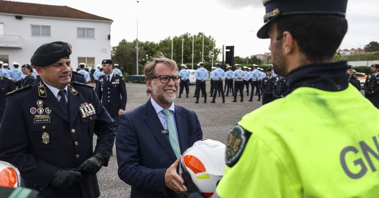 Government confirms IT issues at Lisbon airport border control