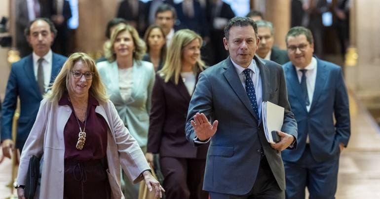 Government does not reveal data on social work in the RSI