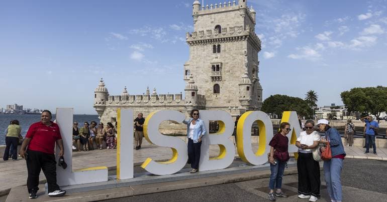 Portugal targets 50 million tourists by 2035