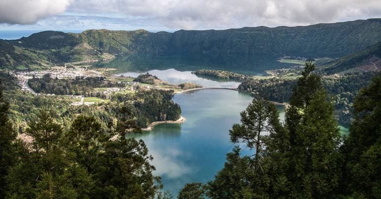 Azores: half of tourism activity on the islands is illegal