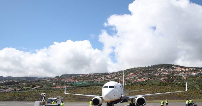 Wind is disrupting movement at Madeira Airport