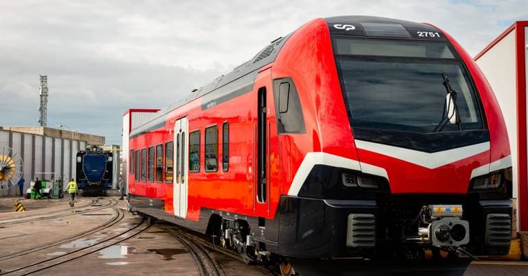 Mother steps out to smoke and train departs with two minor children