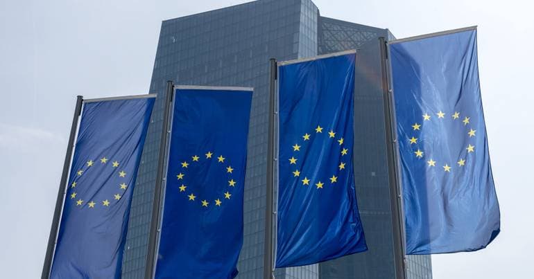 Negotiated wages with increases stabilising at 2.6%