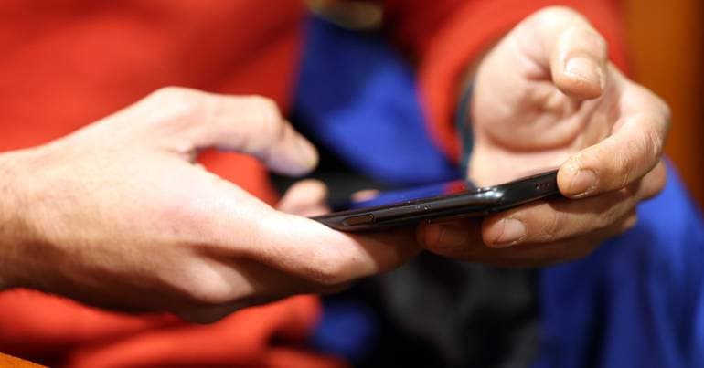 Mobile phone ban in schools may be extended