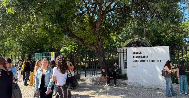 Students to request exam reviews as soon as they receive their grades