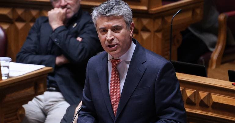PS leader asks Montenegro to clarify VAT on catering
