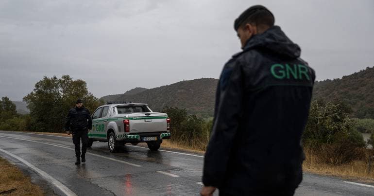 GNR investigates fatal accident where driver fled