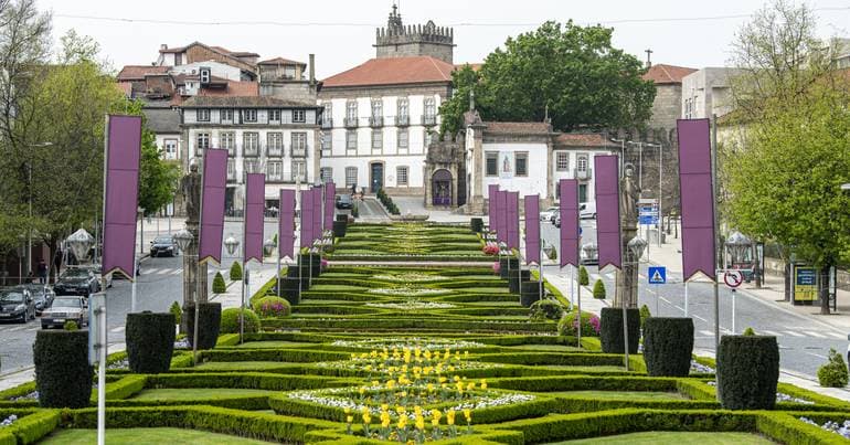 Guimarães: PS accuses local government of favouring PSD for positions