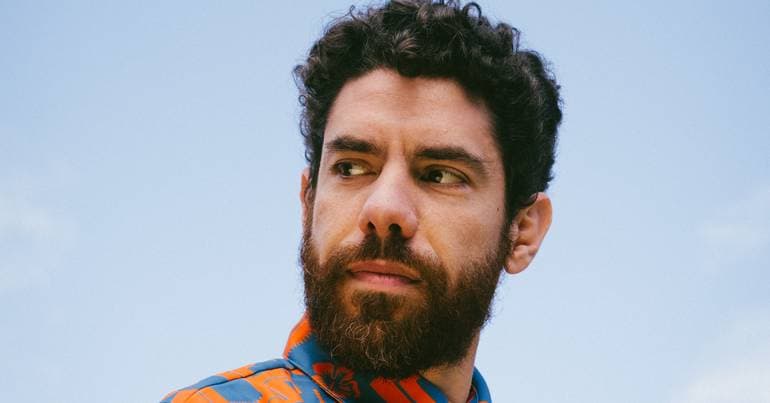 The post-election period "will be very tense", says singer Luca Argel